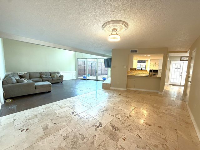 1725 Ashland Avenue, Fort Worth, TX 76107