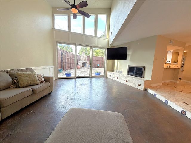 1725 Ashland Avenue, Fort Worth, TX 76107