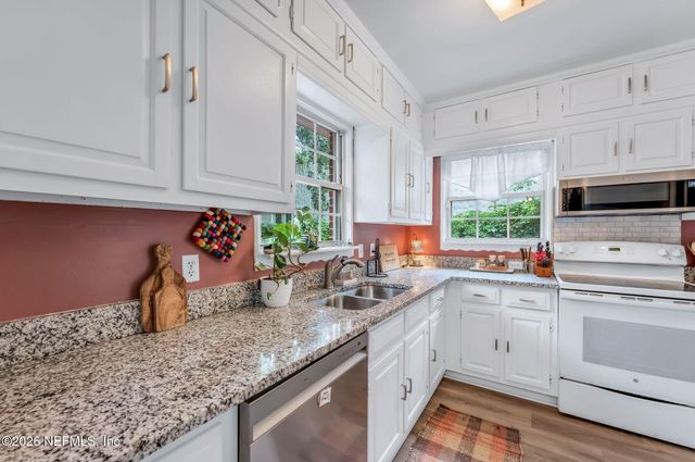 4321 TIMUQUANA Road, Jacksonville, FL 32210