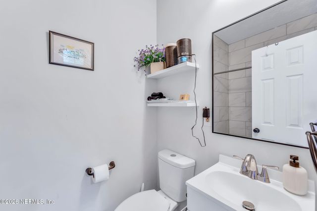 4321 TIMUQUANA Road, Jacksonville, FL 32210