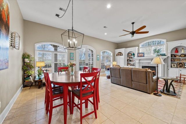 700 KEOUGH DR, Piperton, TN 38017