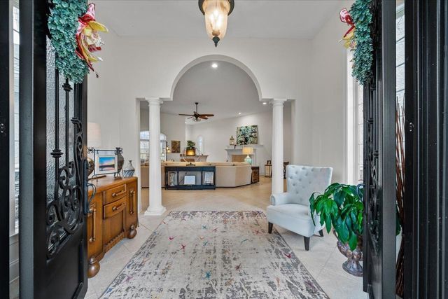 700 KEOUGH DR, Piperton, TN 38017