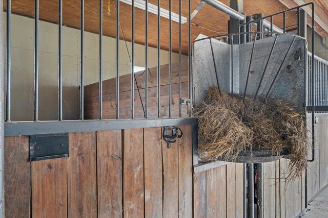 700 KEOUGH DR, Piperton, TN 38017