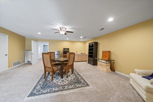 700 KEOUGH DR, Piperton, TN 38017