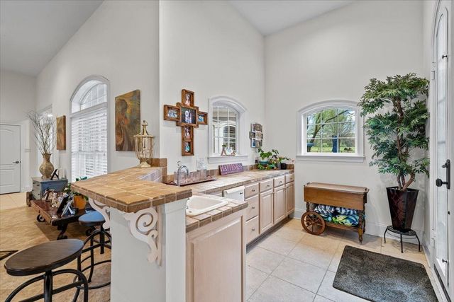 700 KEOUGH DR, Piperton, TN 38017