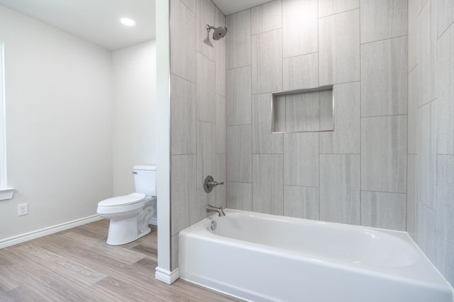 233 S Harrison St, Longview, TX 75601