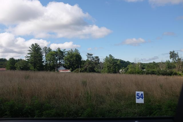 36 Wolf Bend, East Bernstadt, KY 40729