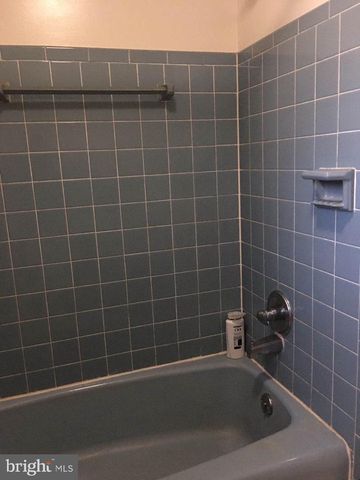 202 N CLIFTON ST, Philadelphia, PA 19107