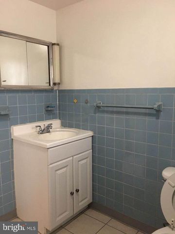 202 N CLIFTON ST, Philadelphia, PA 19107