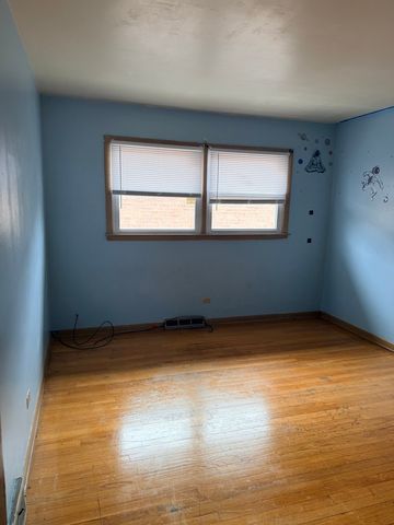 404 Prairie Avenue, Calumet City, IL 60409