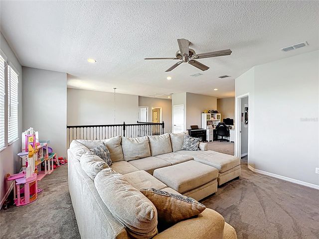 2676 ESTUARY LOOP, Oviedo, FL 32765