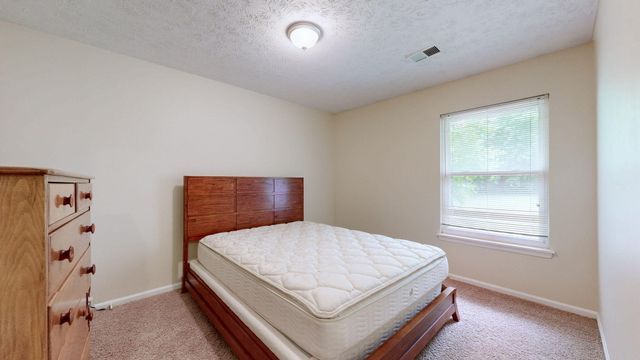 3376 Boston Road, Lexington, KY 40503