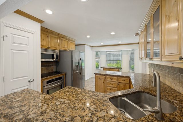 1432 Holley Creek Lane, Mansfield, TX 76063