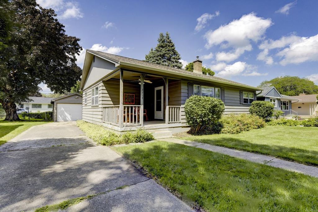 3718 Paus Street, Madison, WI 53714