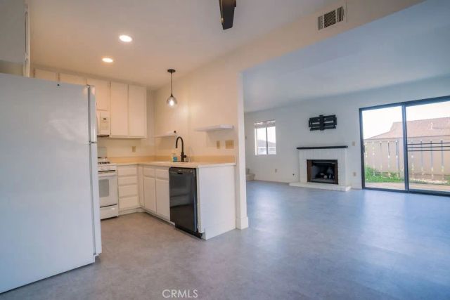 1153 Sumner Place D, Santa Maria, CA 93455