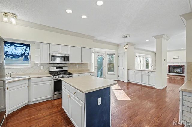 14 August Alp Court, St Charles, MO 63303