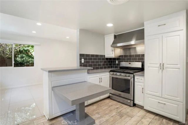 3715 Don Benito Court, Pasadena, CA 91107
