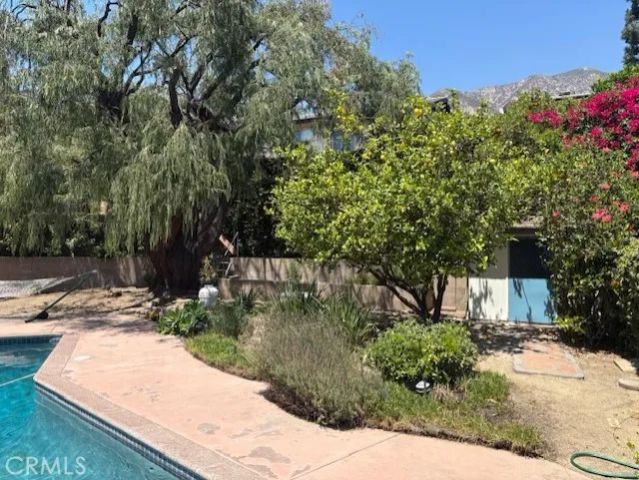 3715 Don Benito Court, Pasadena, CA 91107
