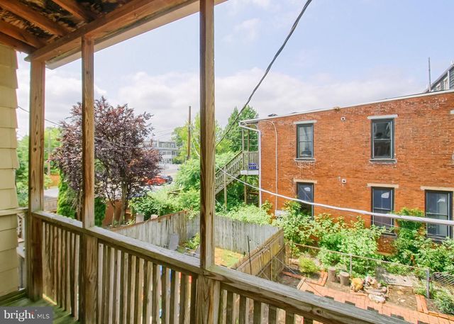 232 PEFFER ST, Harrisburg, PA 17102