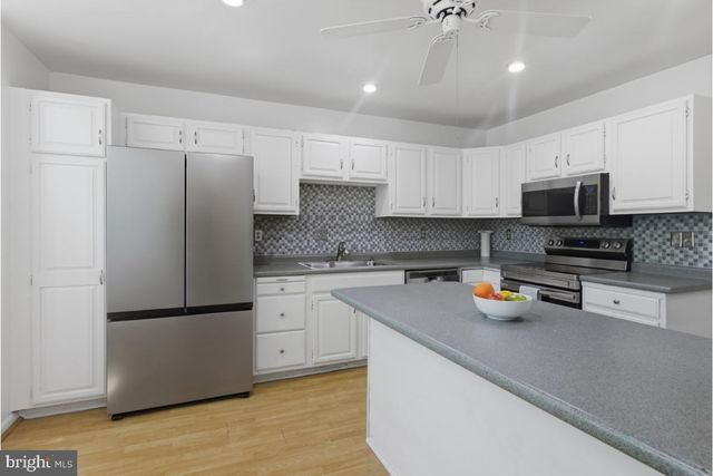 588 WILD FLOWER GLADE, Annapolis, MD 21409