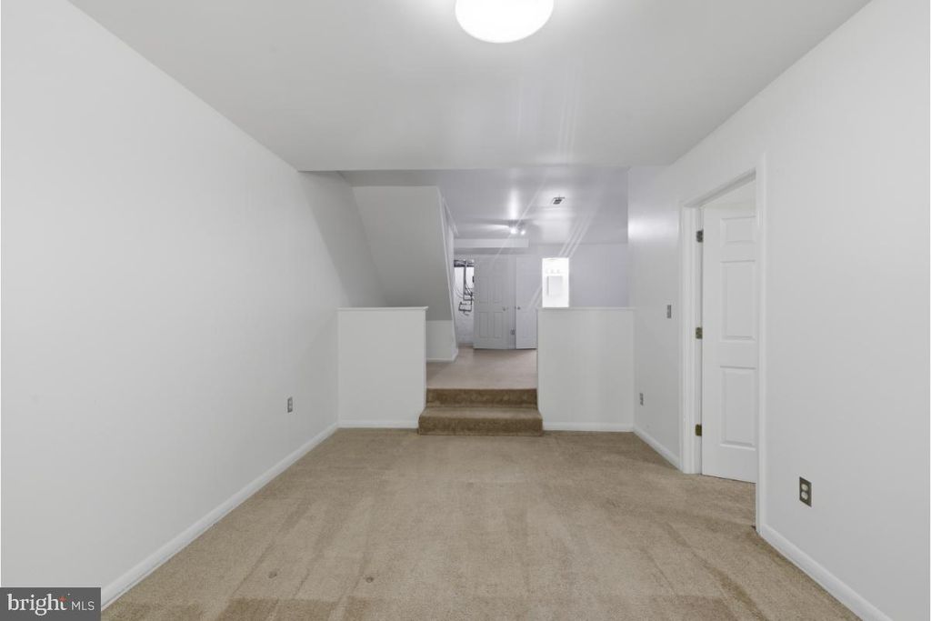 Image 23 of property listing at 588 WILD FLOWER GLADE, Annapolis, MD 21409