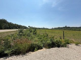 3218 S Harrison Road, Houghton Lake, MI 48629