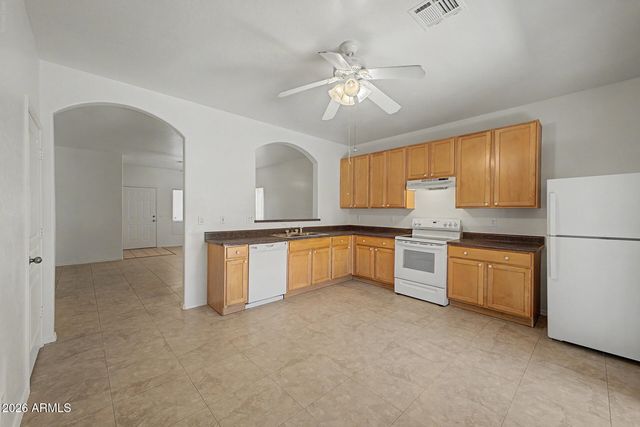823 W LYDIA Lane, Phoenix, AZ 85041