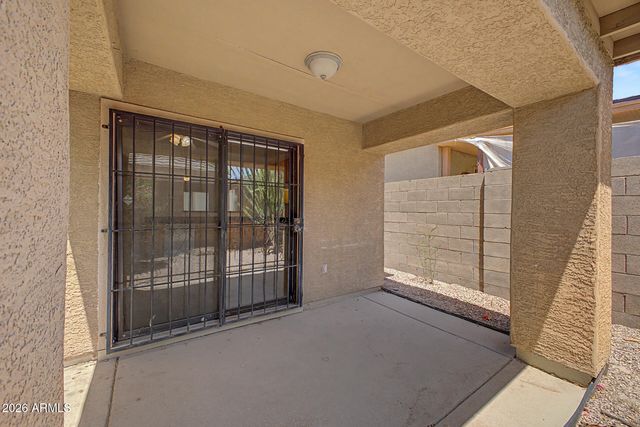 823 W LYDIA Lane, Phoenix, AZ 85041