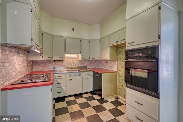 308 N MAIN ST, Bernville, PA 19506