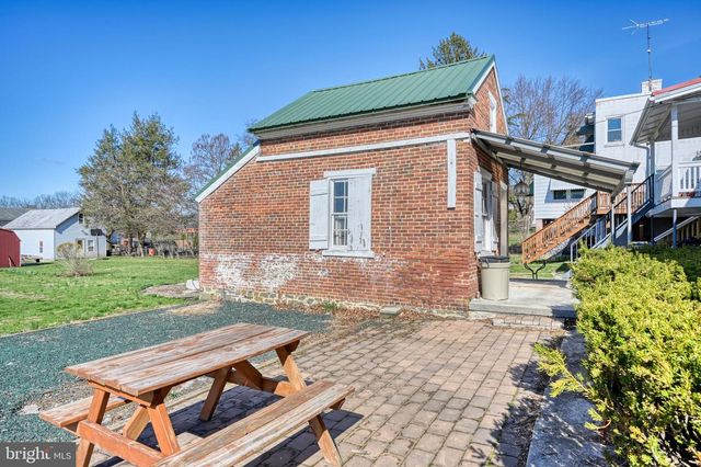 308 N MAIN ST, Bernville, PA 19506