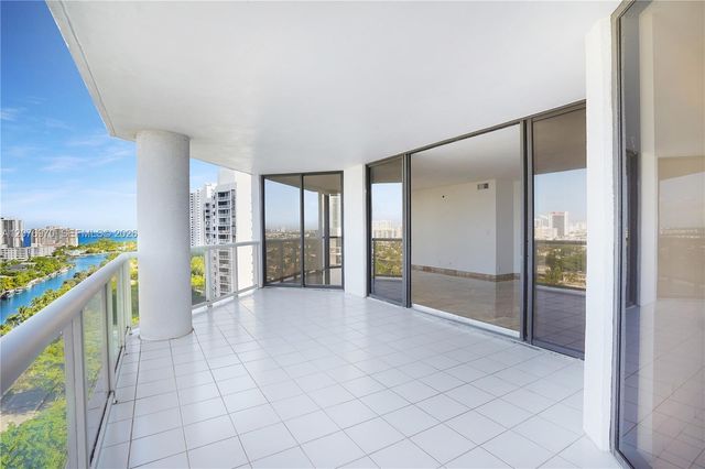 3600 Yacht Club Drive 1602, Aventura, FL 33180