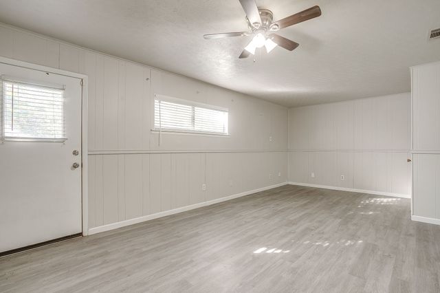 2305 Bonnie Brae Avenue, Fort Worth, TX 76111