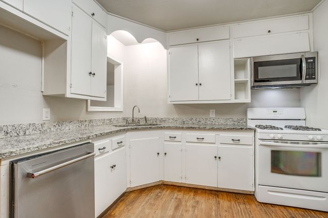 2305 Bonnie Brae Avenue, Fort Worth, TX 76111