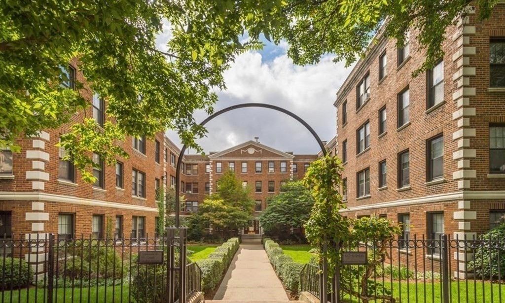 66 Queensberry Street 221, Boston, MA 02115