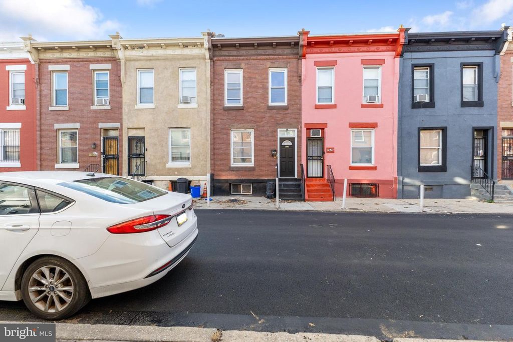 2846 N GARNET ST, Philadelphia, PA 19132