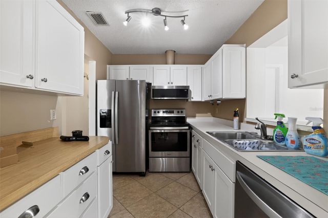2201 HOLKHAM PLACE 0, Sun City Center, FL 33573