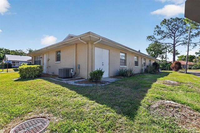 2201 HOLKHAM PLACE 0, Sun City Center, FL 33573
