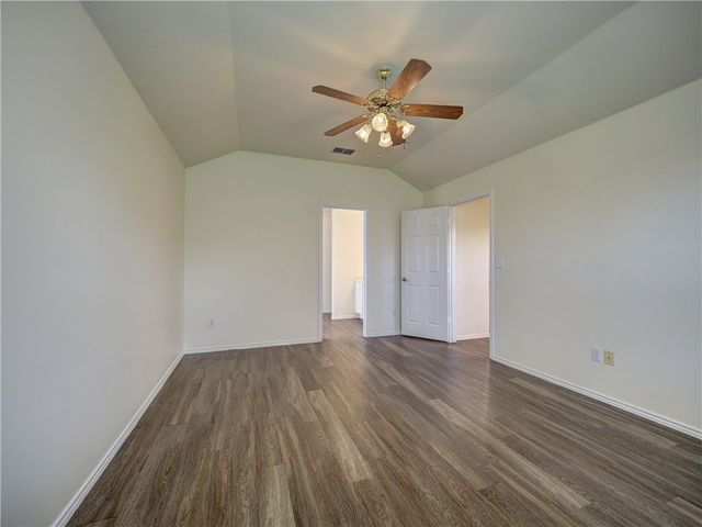 1129 La Mirada, Portland, TX 78374