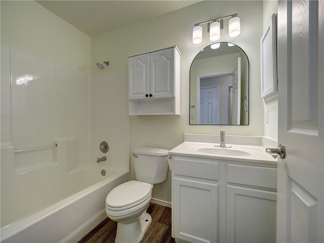 1129 La Mirada, Portland, TX 78374