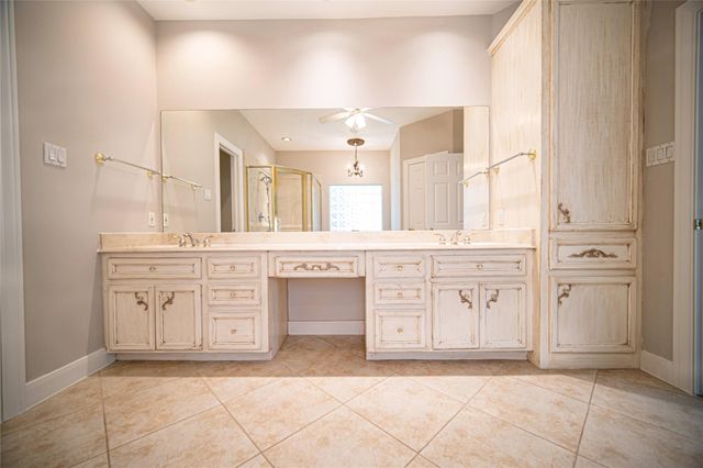 4423 Lakeshore Forest Drive, Missouri City, TX 77459