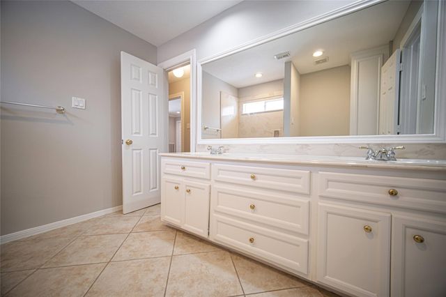 4423 Lakeshore Forest Drive, Missouri City, TX 77459