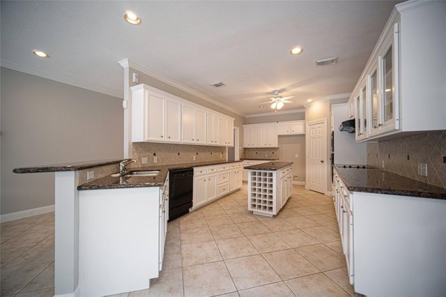 4423 Lakeshore Forest Drive, Missouri City, TX 77459