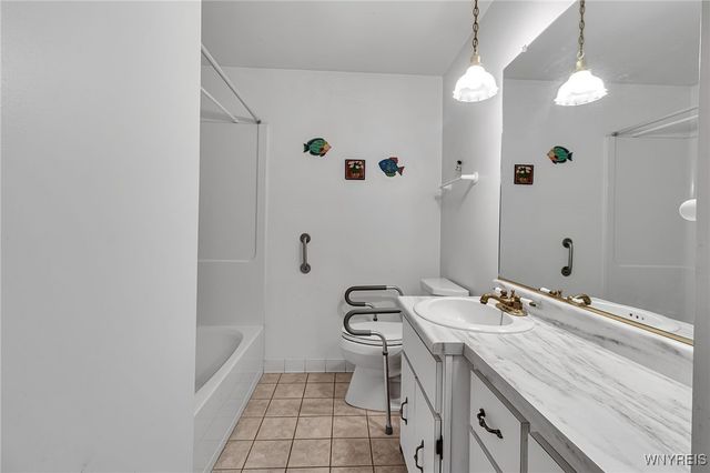 82 Zimmerman Boulevard, Tonawanda, NY 14223