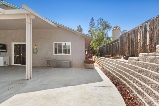 506 Navajo Avenue, Paso Robles, CA 93446