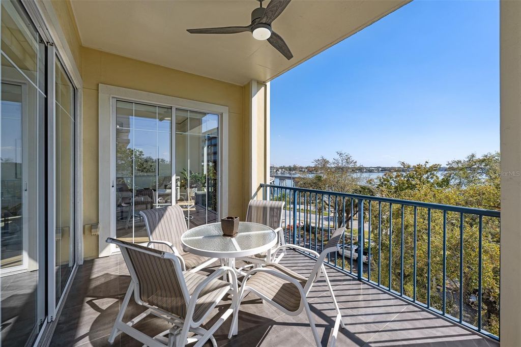 Image 44 of property listing at 509 W BAY STREET 303, Tampa, FL 33606