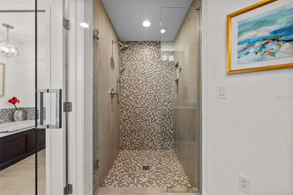 Image 62 of property listing at 509 W BAY STREET 303, Tampa, FL 33606