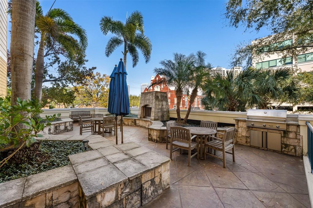 Image 72 of property listing at 509 W BAY STREET 303, Tampa, FL 33606