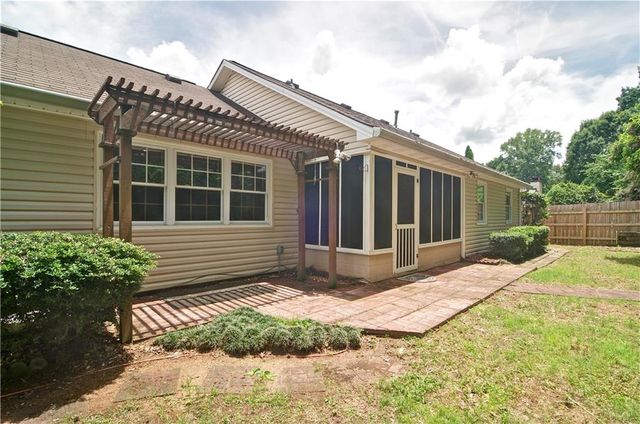 2650 Nicholas Court NE, Marietta, GA 30062