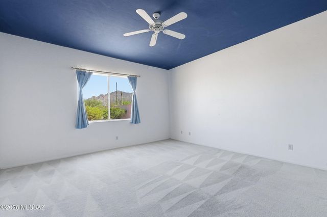 529 E Squirrel Tail Drive, Tucson, AZ 85704