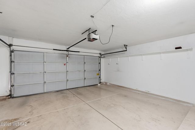 529 E Squirrel Tail Drive, Tucson, AZ 85704
